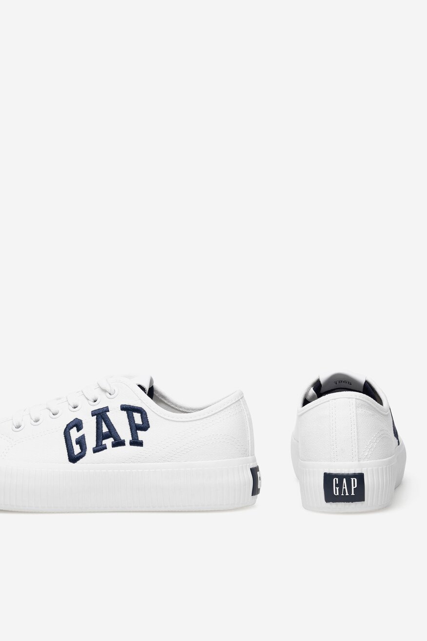 
                GAP - Trampki - 2230069393463