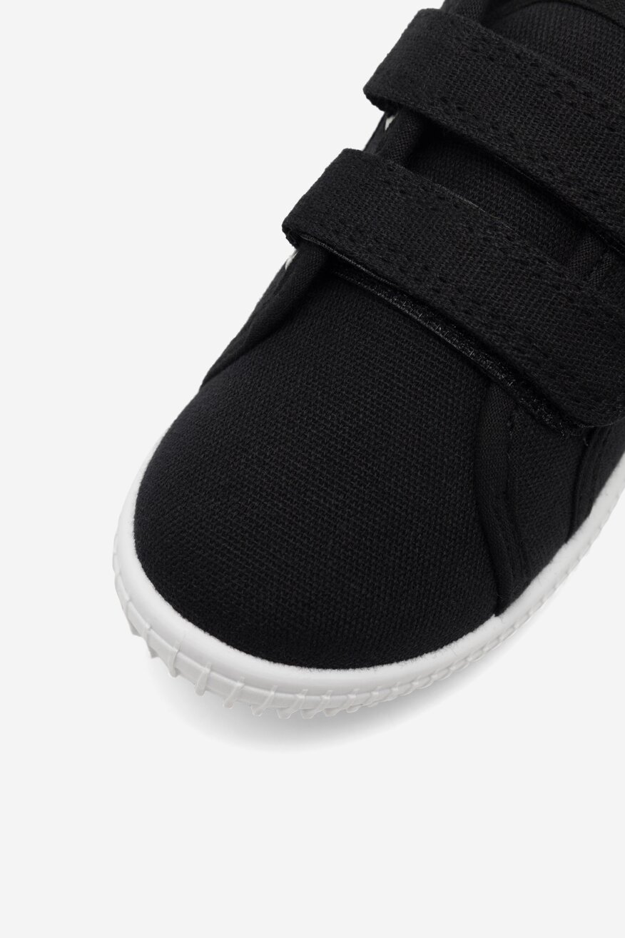 
                Pantofi pânză Action Boy NEGRU - 5904862947662