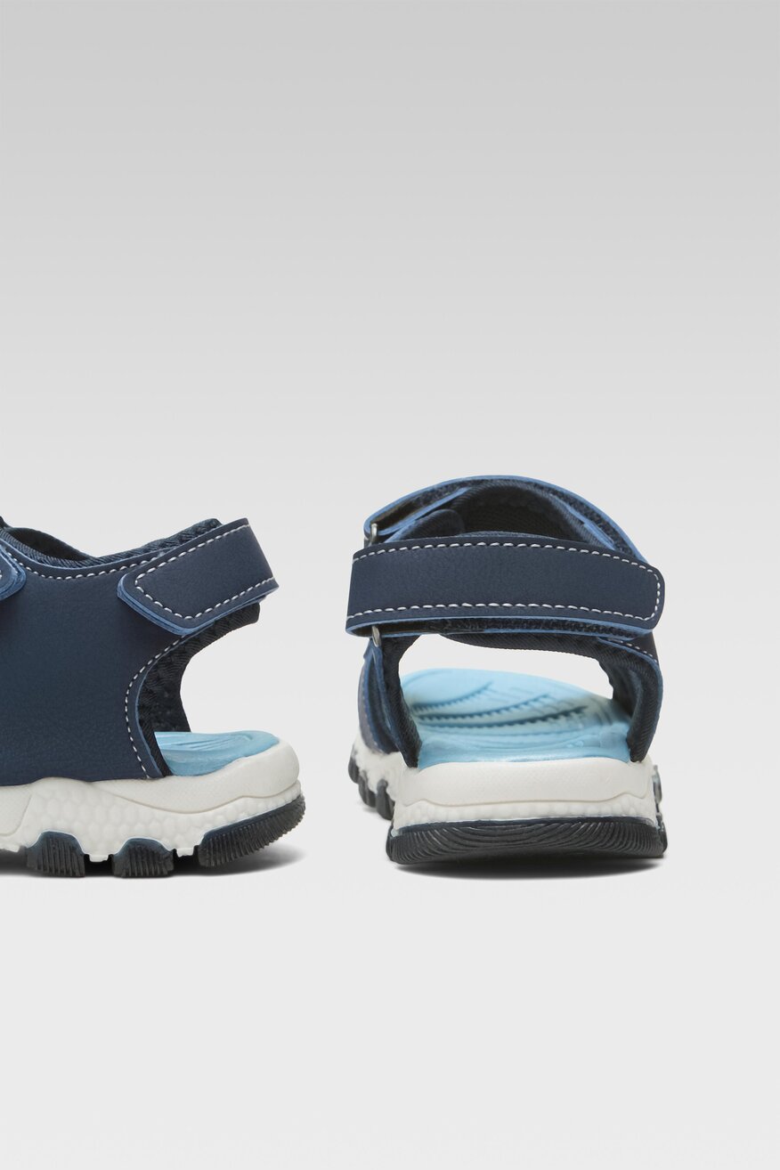 
                Action Boy - Sandały granatowe - 5904862825397