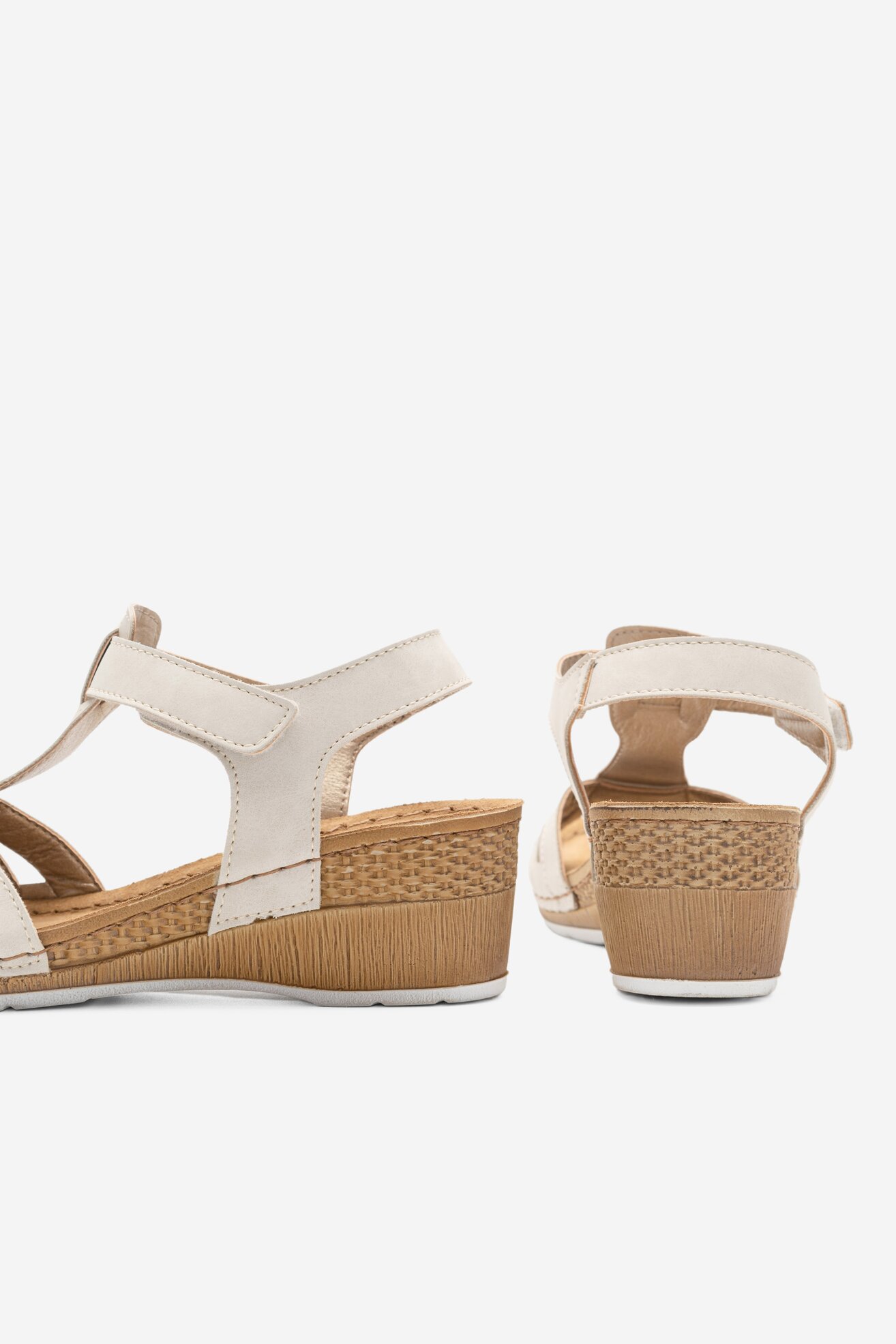 Sandały Inblu EP053F01 Beżowy