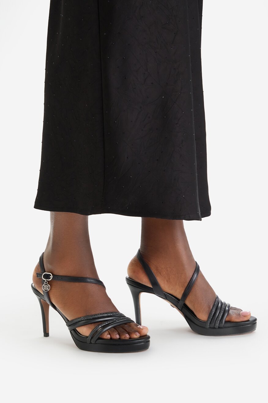 
                NINE WEST - Sandały - 5906751951569