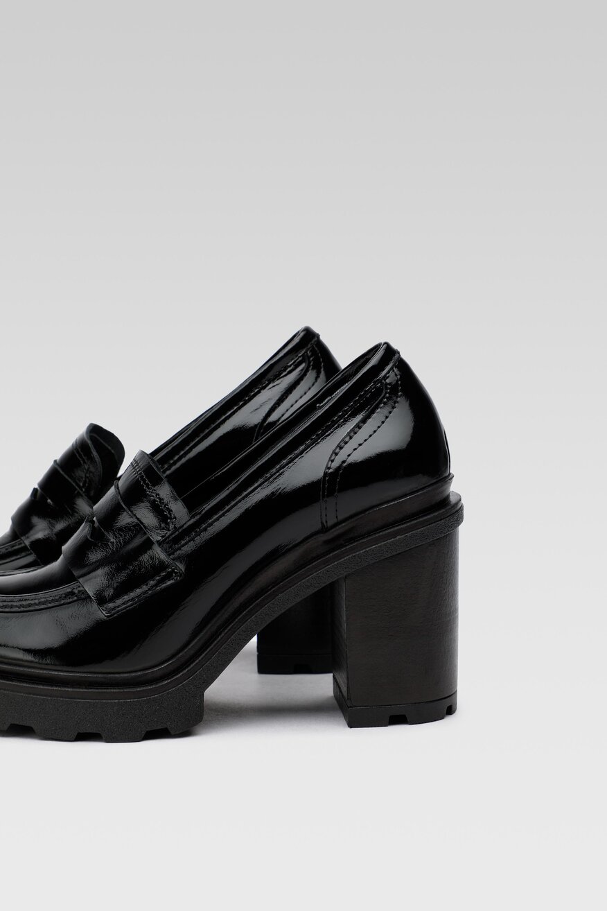 
                SIMPLE - Półbuty czarne - 2230029795511