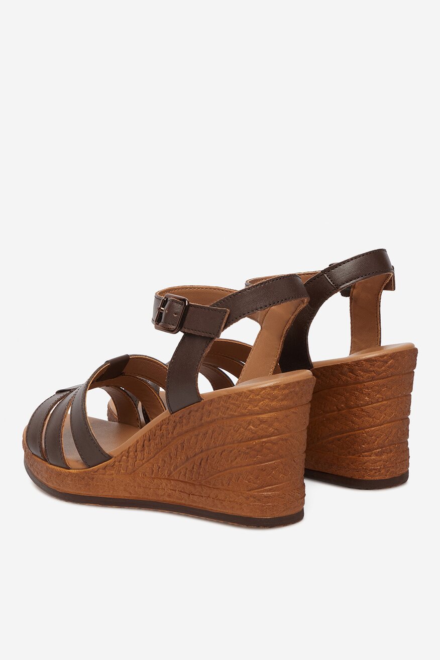 
                Сандалі Lasocki КОРИЧНЕВИЙ - 5906751746912