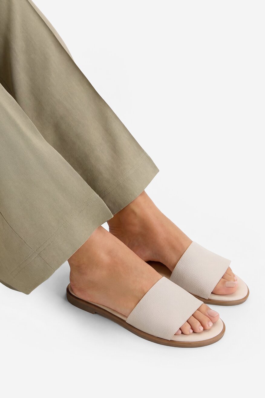 
                Jenny - Klapki - 5906751905678