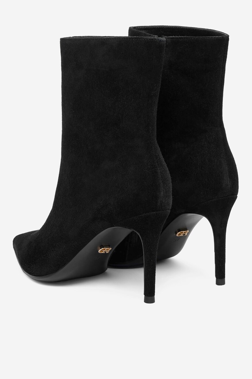 
                Bokacsizma Gino Rossi FEKETE - 5906751407301