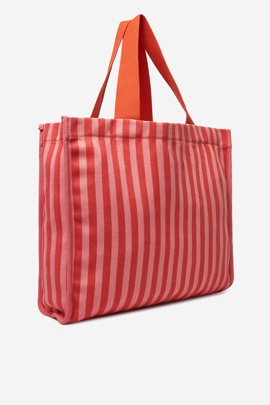 
                Дамска чанта DeeZee РОЗОВ - 5906751072202