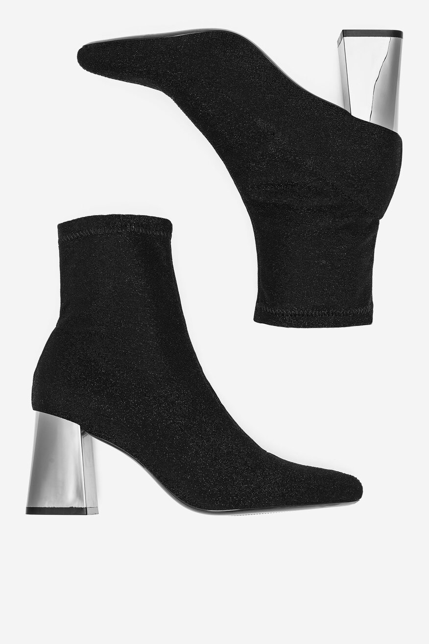 
                Ботильйони DeeZee ЧОРНИЙ - 5904410890365