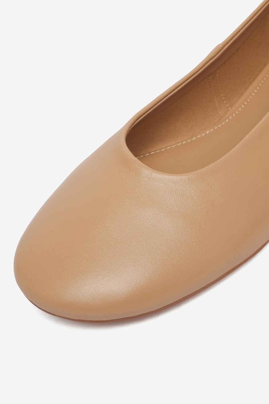 
                Балетки Gino Rossi БЕЖЕВИЙ - 5906751991497