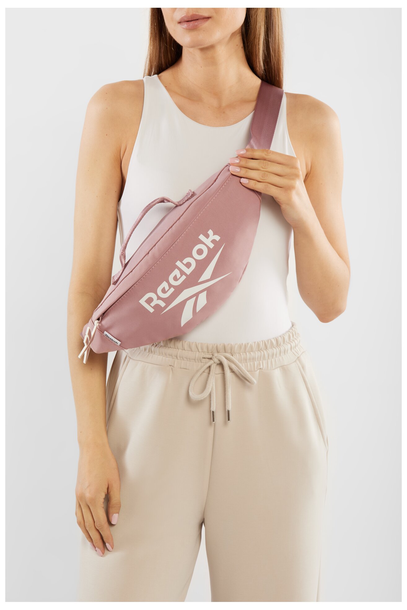 Geantă de mână Reebok RBK-039-CCC-05 ROZ