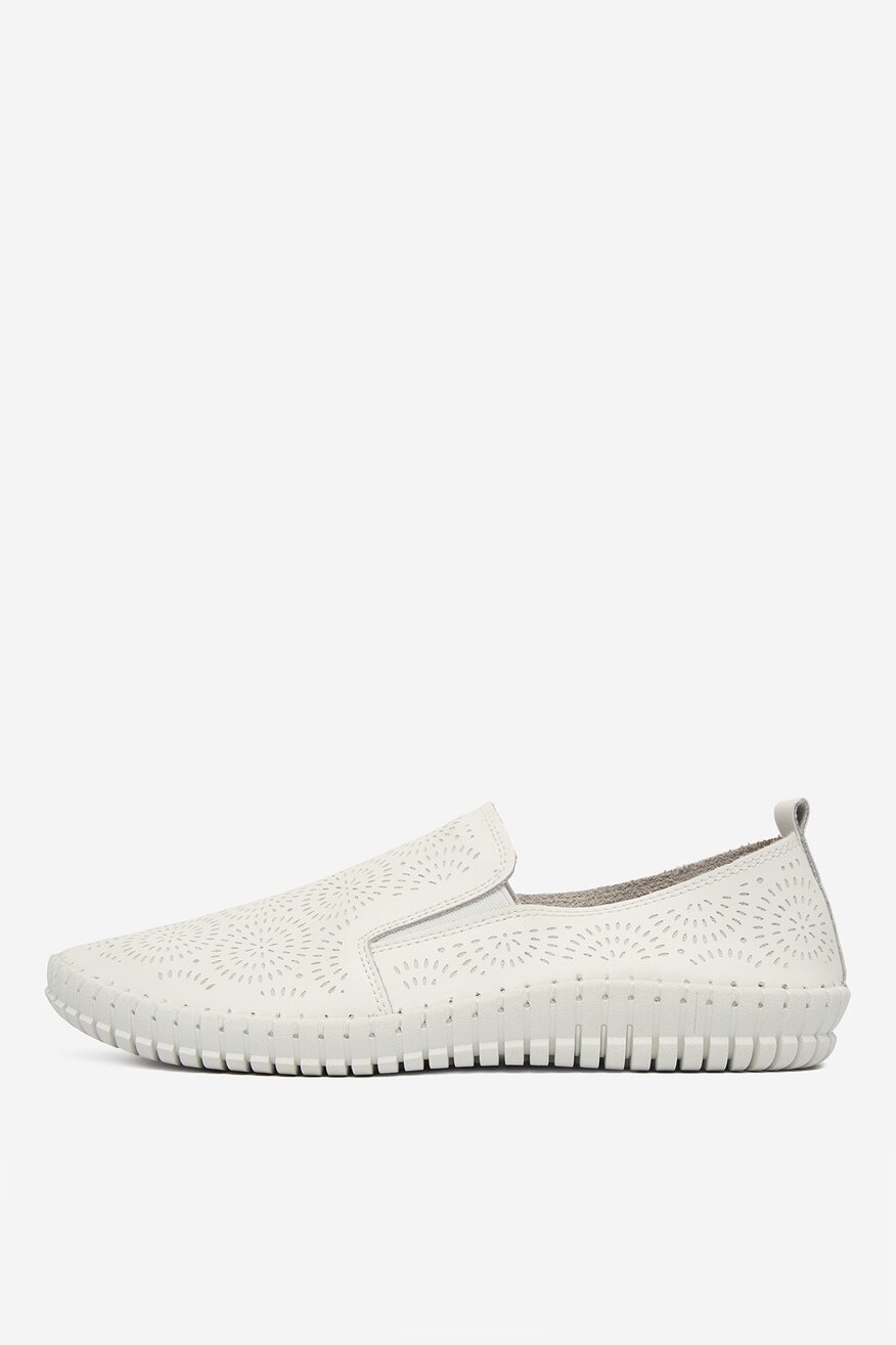 
                Eспадрили Go Soft БЯЛ - 5906751669679