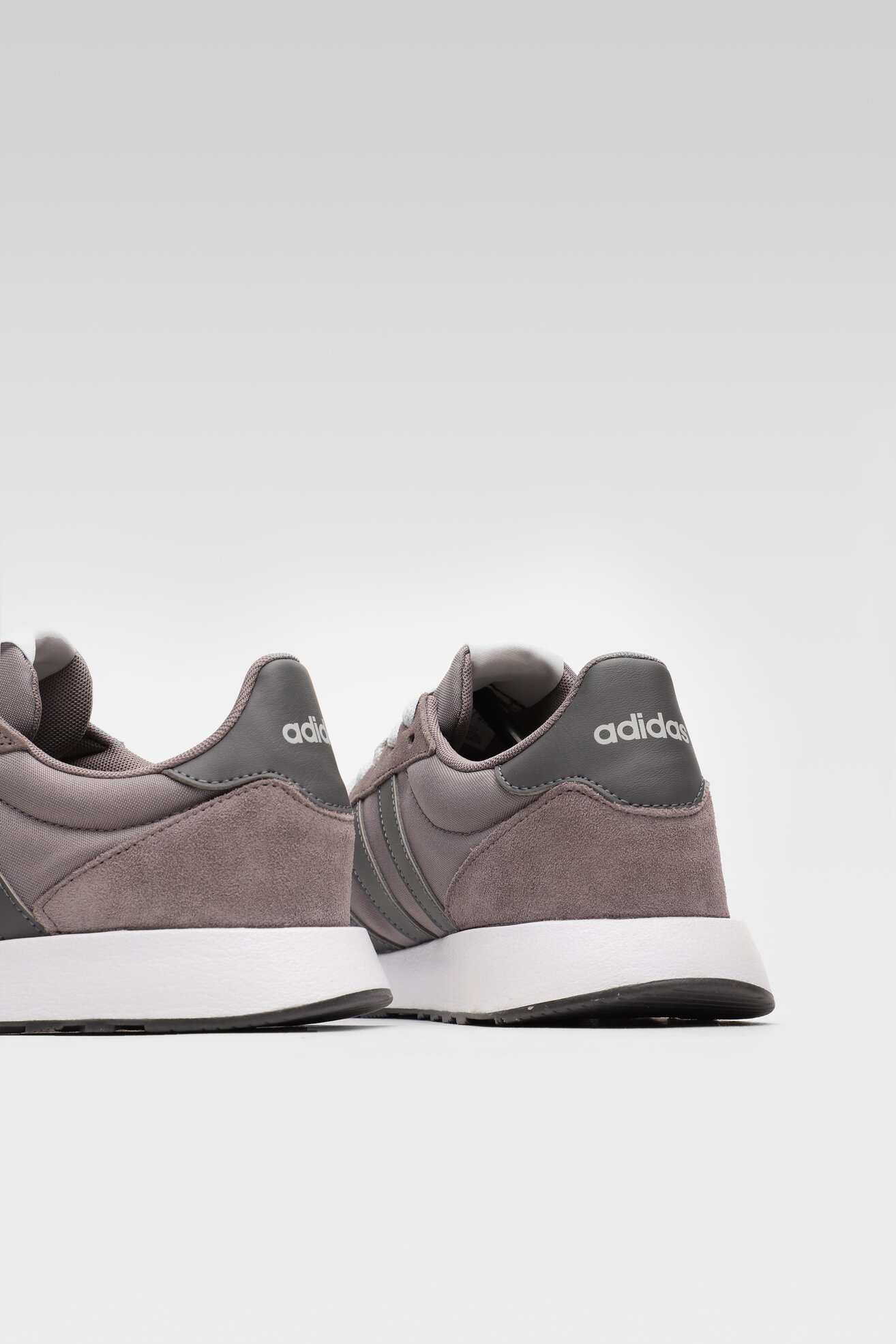 Obuwie sportowe adidas RUN 60S 2.0 H00352 Szary