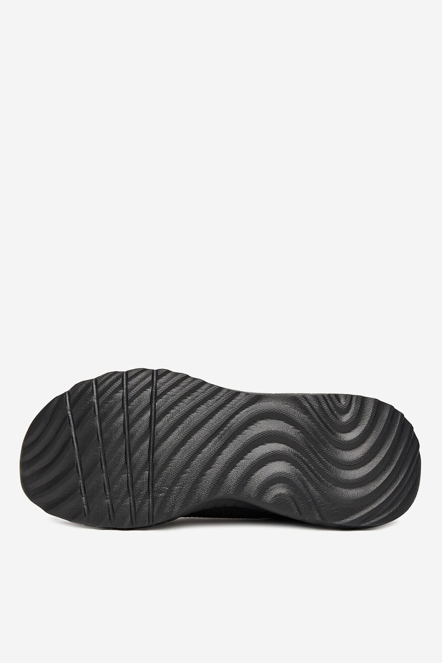 Sportovní obuv Skechers ČERNÁ - 5903698005218
