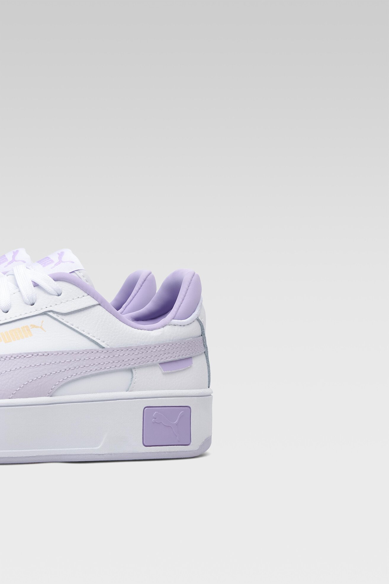 Obuwie sportowe Puma CARINA STREET​ 38939007 Biały