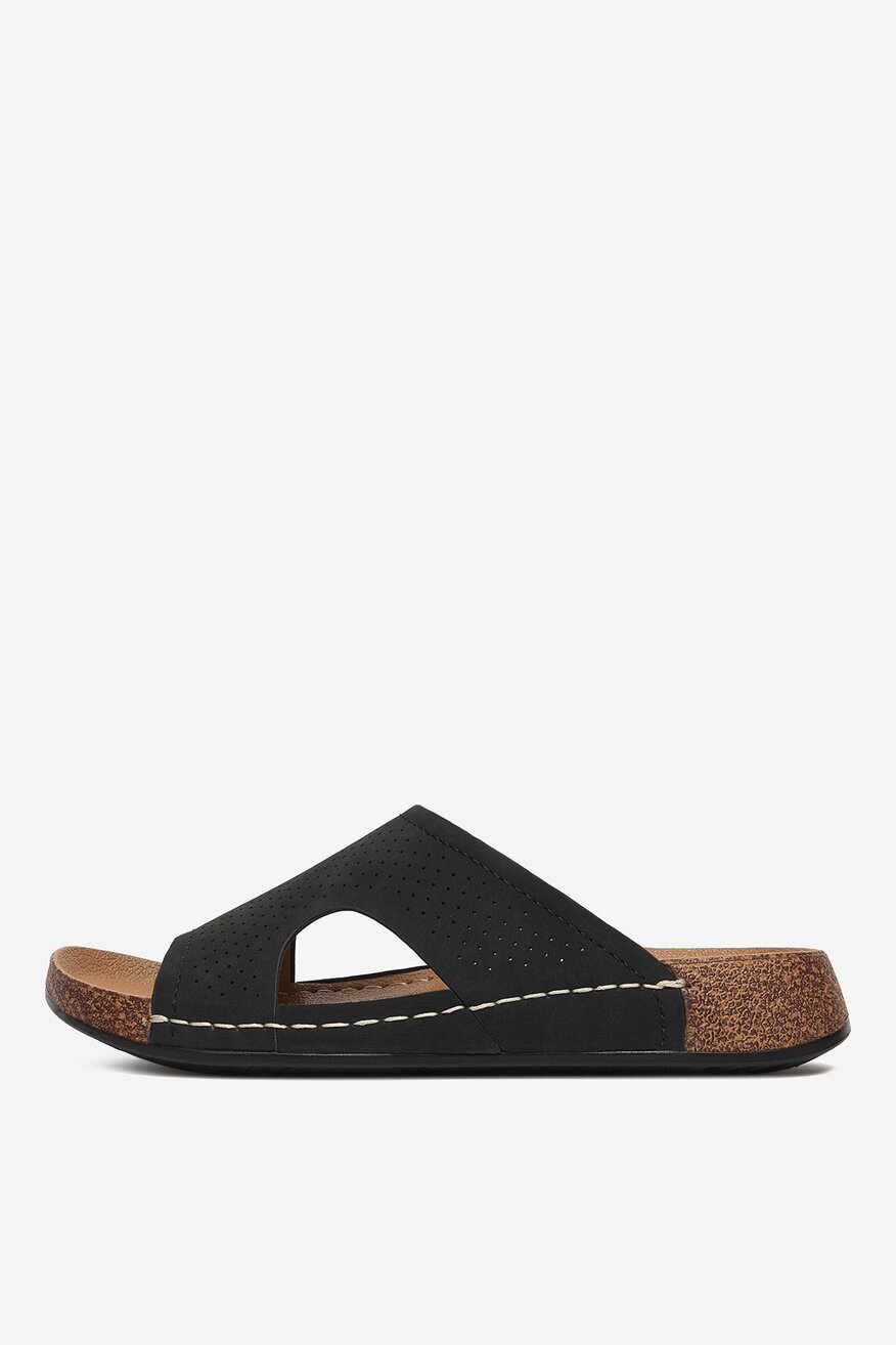 
                Шльопанець Go Soft ЧОРНИЙ - 5906751838242