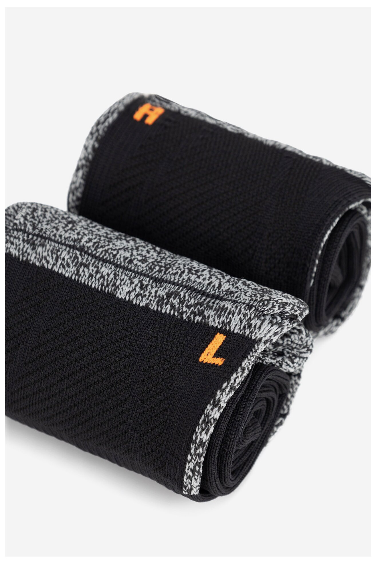 Soseste Reebok R0563-SS24 (1-PACK) NEGRU