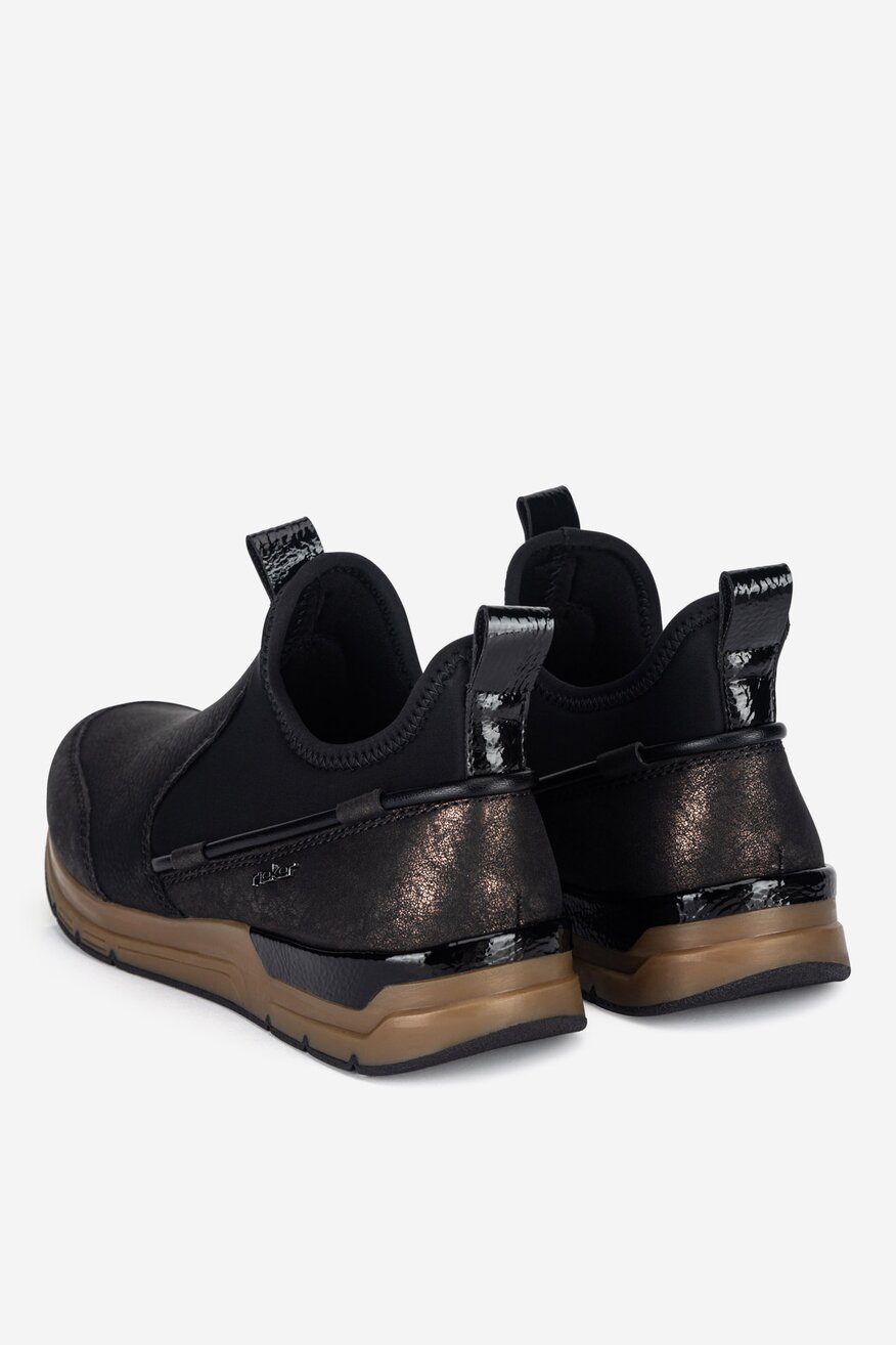 
                Patike Rieker CRNA - 5905588684084