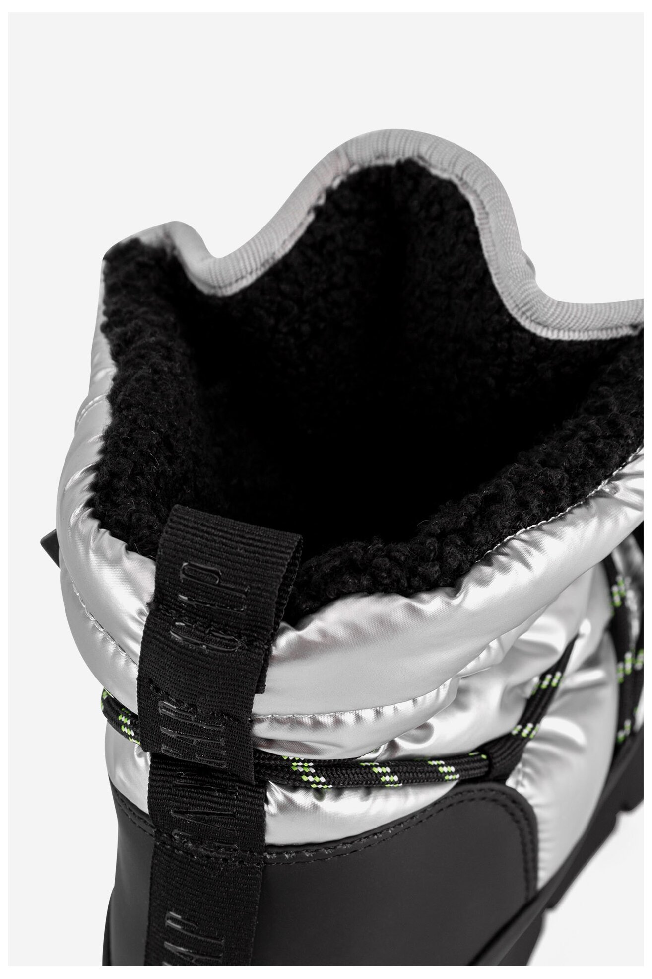 Bocanci GAP RICHMOND WINTER HIGH W GP509052BW-SVBK ARGINTIU