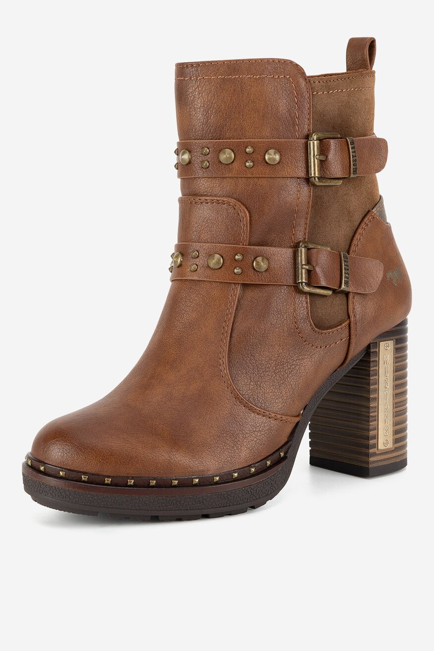 
                Bokacsizma Mustang BARNA - 5905588861409