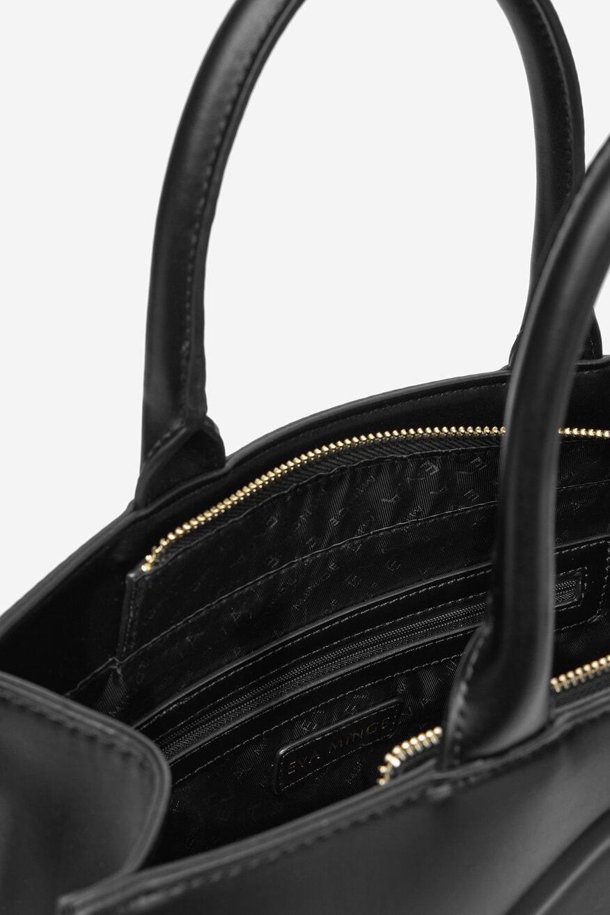 
                Kézitáska EVA MINGE FEKETE - 5906751330319