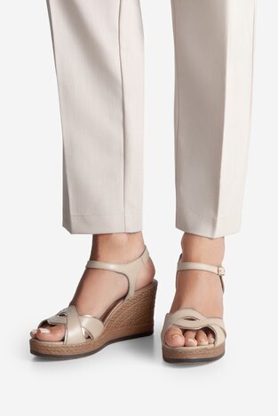 Сандалі Lasocki WI23-283-09 БЕЖЕВИЙ