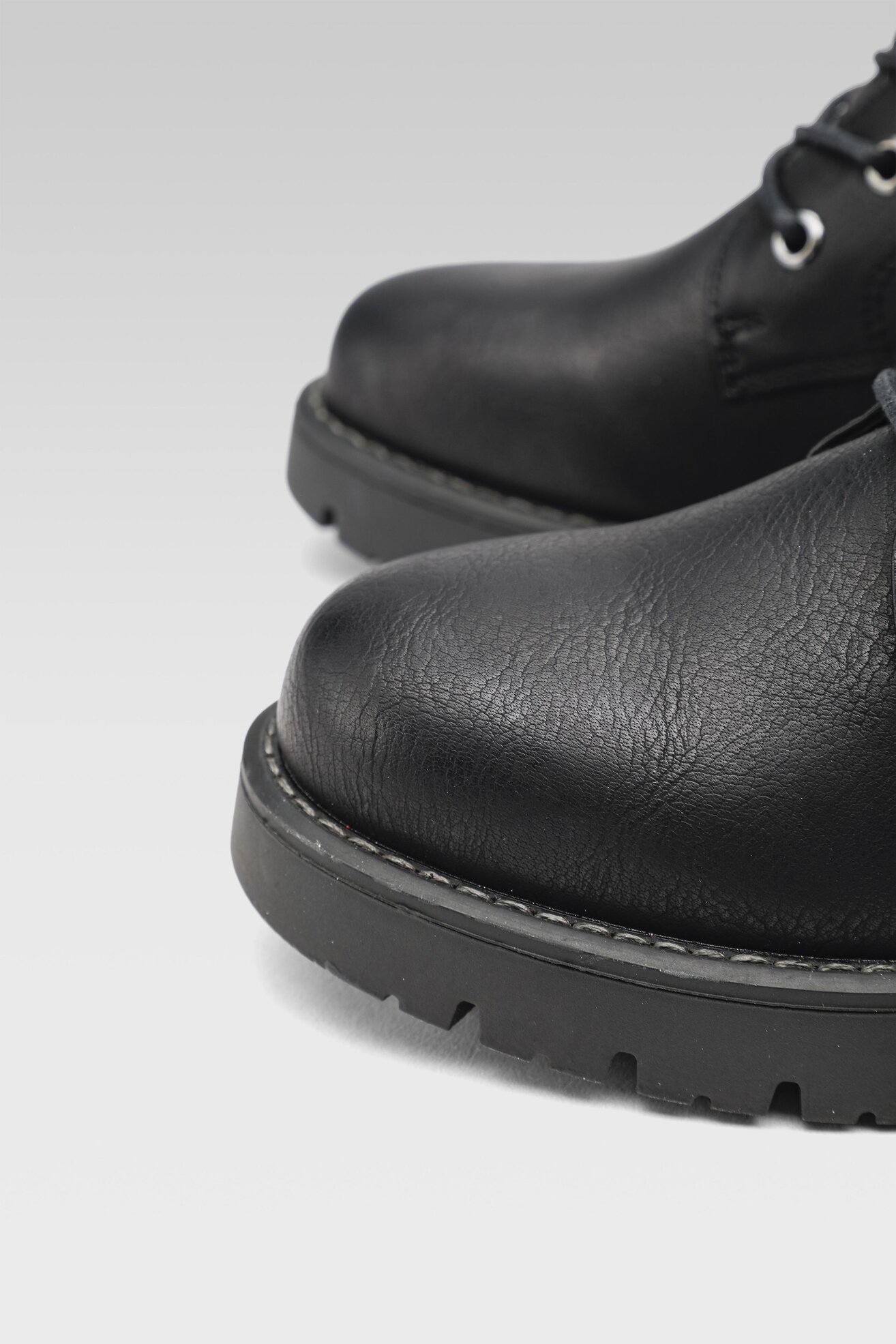 Trzewiki Clara Barson WS5898-10 Czarny