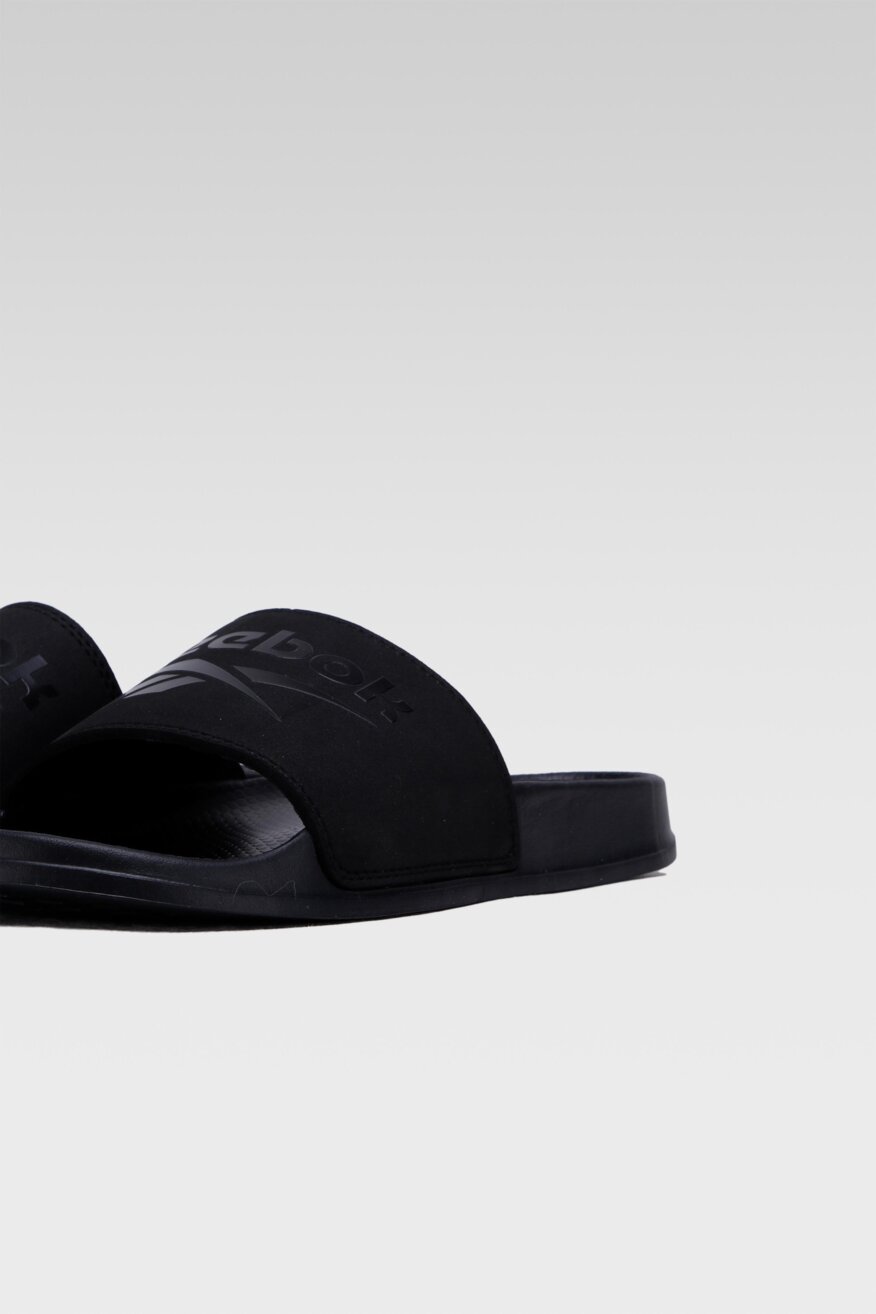 
                Папуче за базен Reebok CRNA - 5903698703428