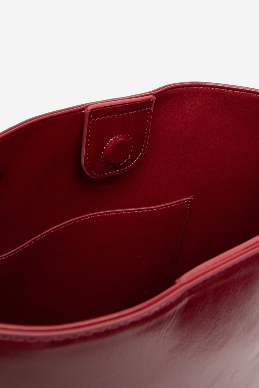 
                Дамска чанта NINE WEST ТЪМНОЧЕРВЕН - 5906751320433