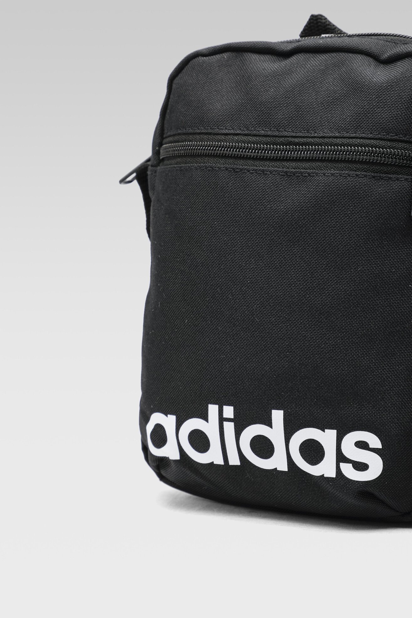 Teen torba adidas LINEAR ORG GN1948 CRNA