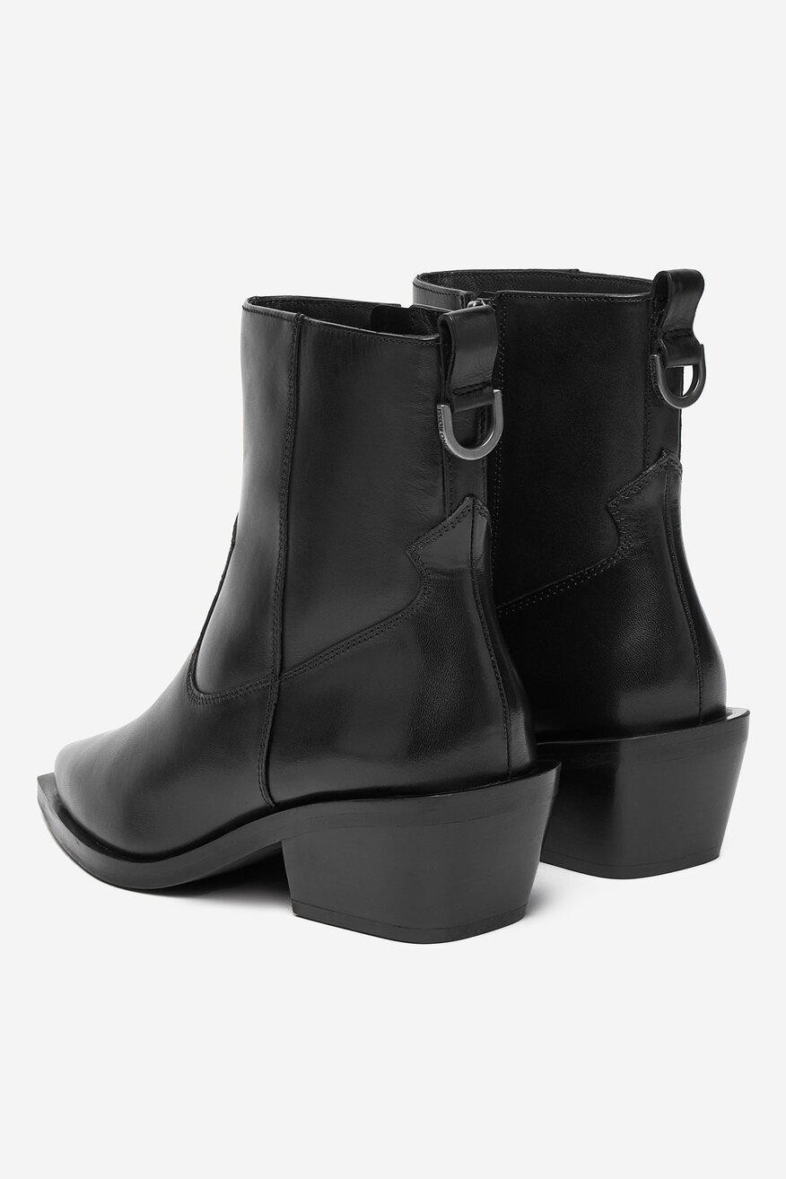 
                Kratke čizme Gino Rossi CRNA - 5906751299296