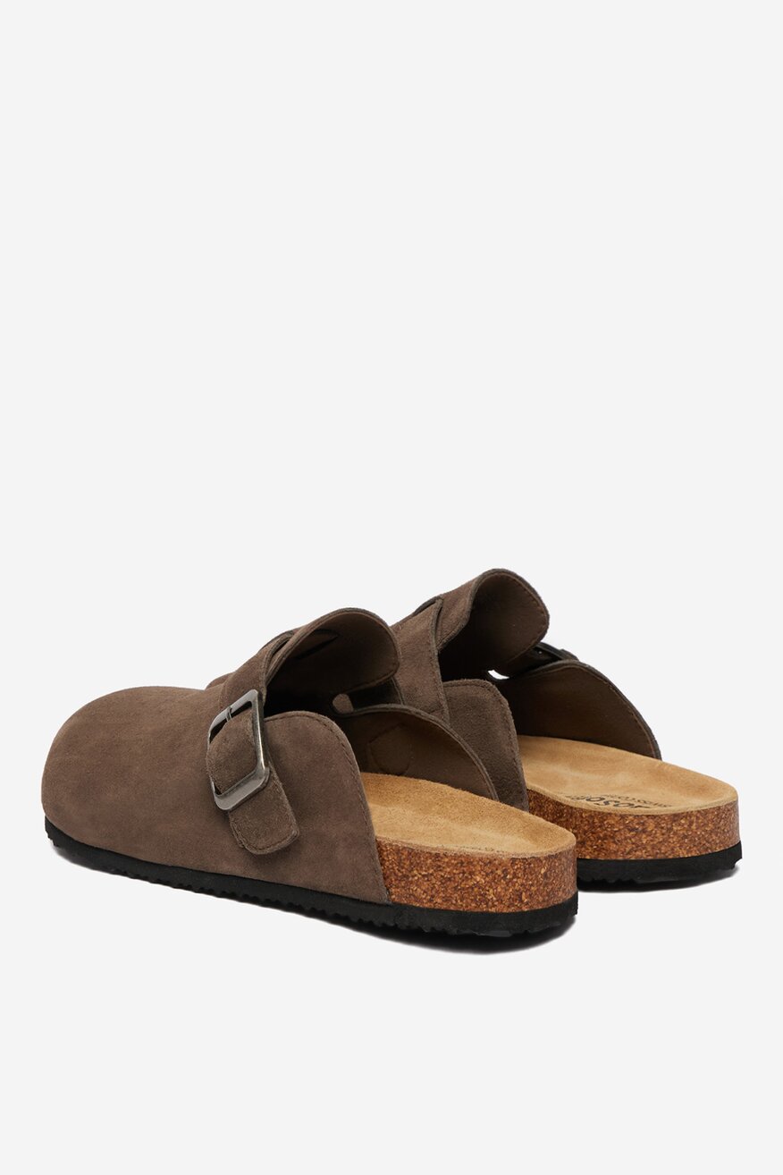 
                Шльопанець Go Soft КОРИЧНЕВИЙ - 5907964095002