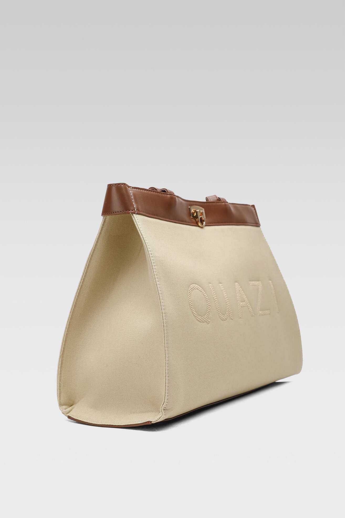 Дамска чанта Quazi MQH-J-018-02 БЕЖОВ