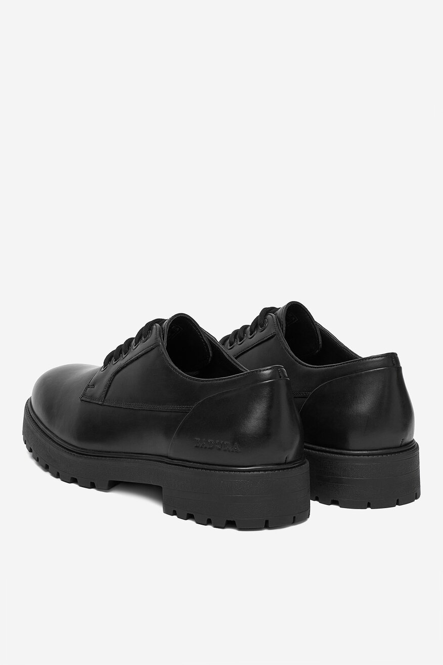 
                Напівчеревик Badura ЧОРНИЙ - 5906751449004