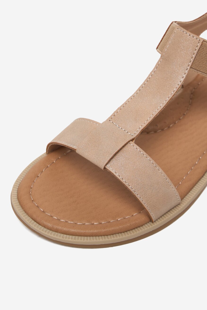 
                Сандали DeeZee БЕЖОВ - 5906751780367