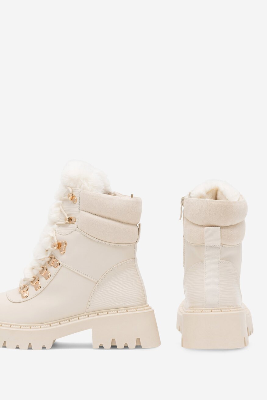 
                Csizma DeeZee BÉZS - 5905588809142