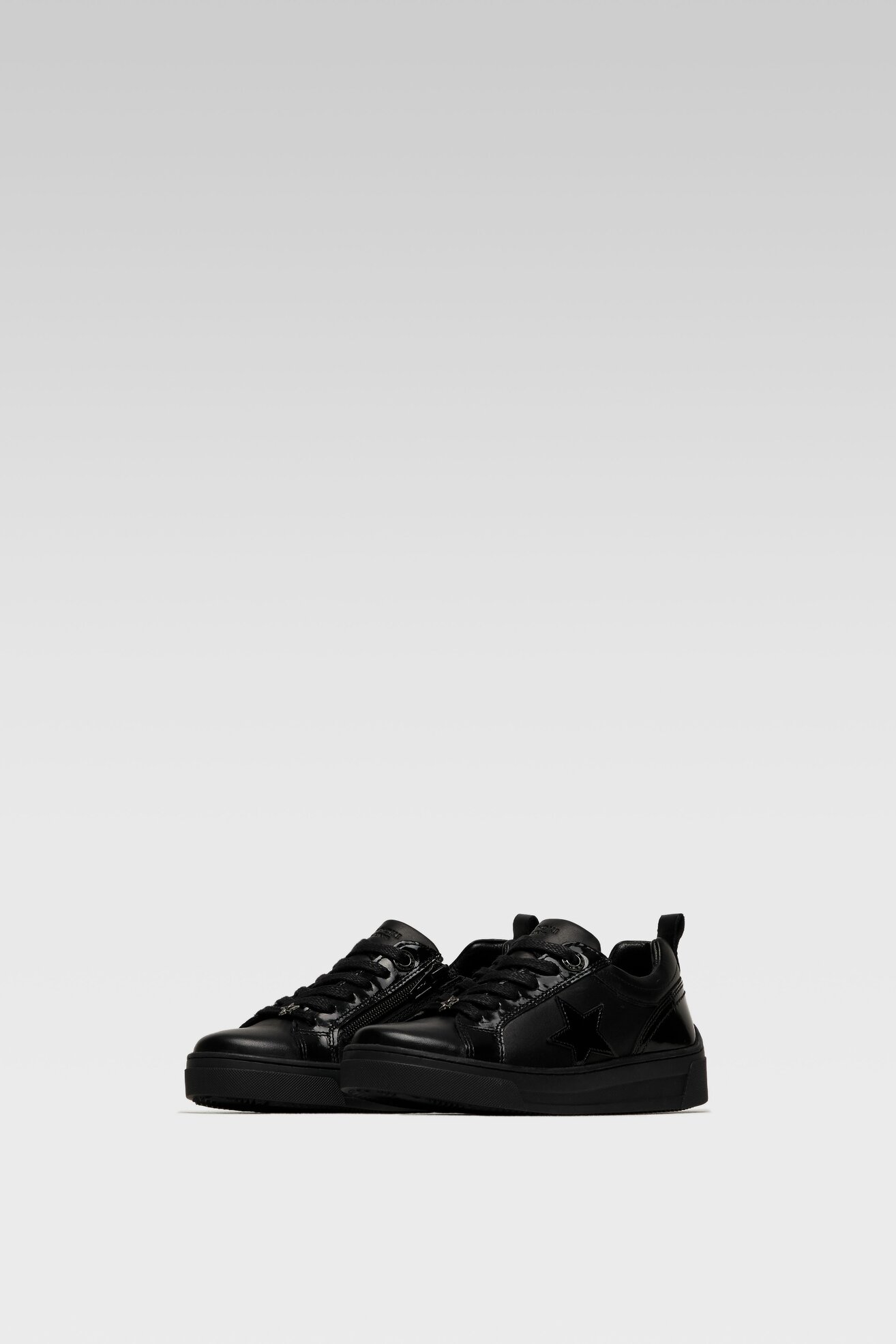 Półbuty Lasocki Young CI12-INDY-04B Czarny