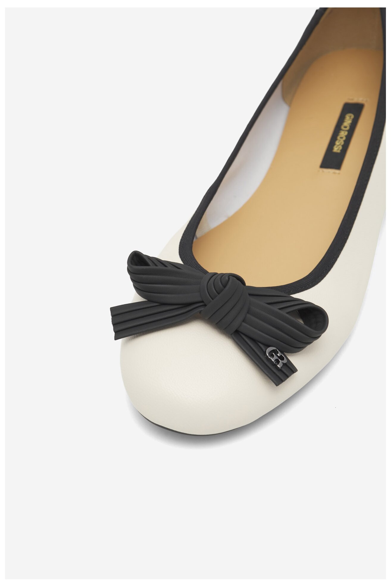 Baleriny Gino Rossi COZY-HS001-1-2 Ivory