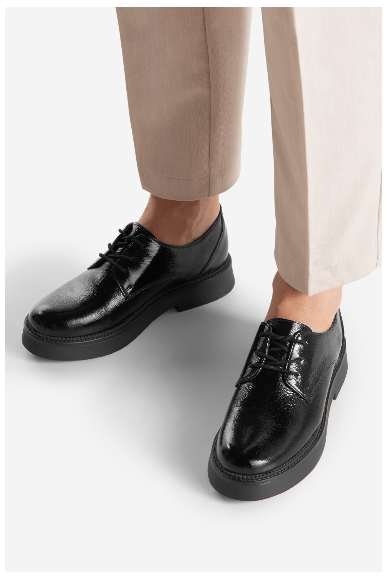 Półbuty Lasocki WI23-TOSSIA-05 Czarny