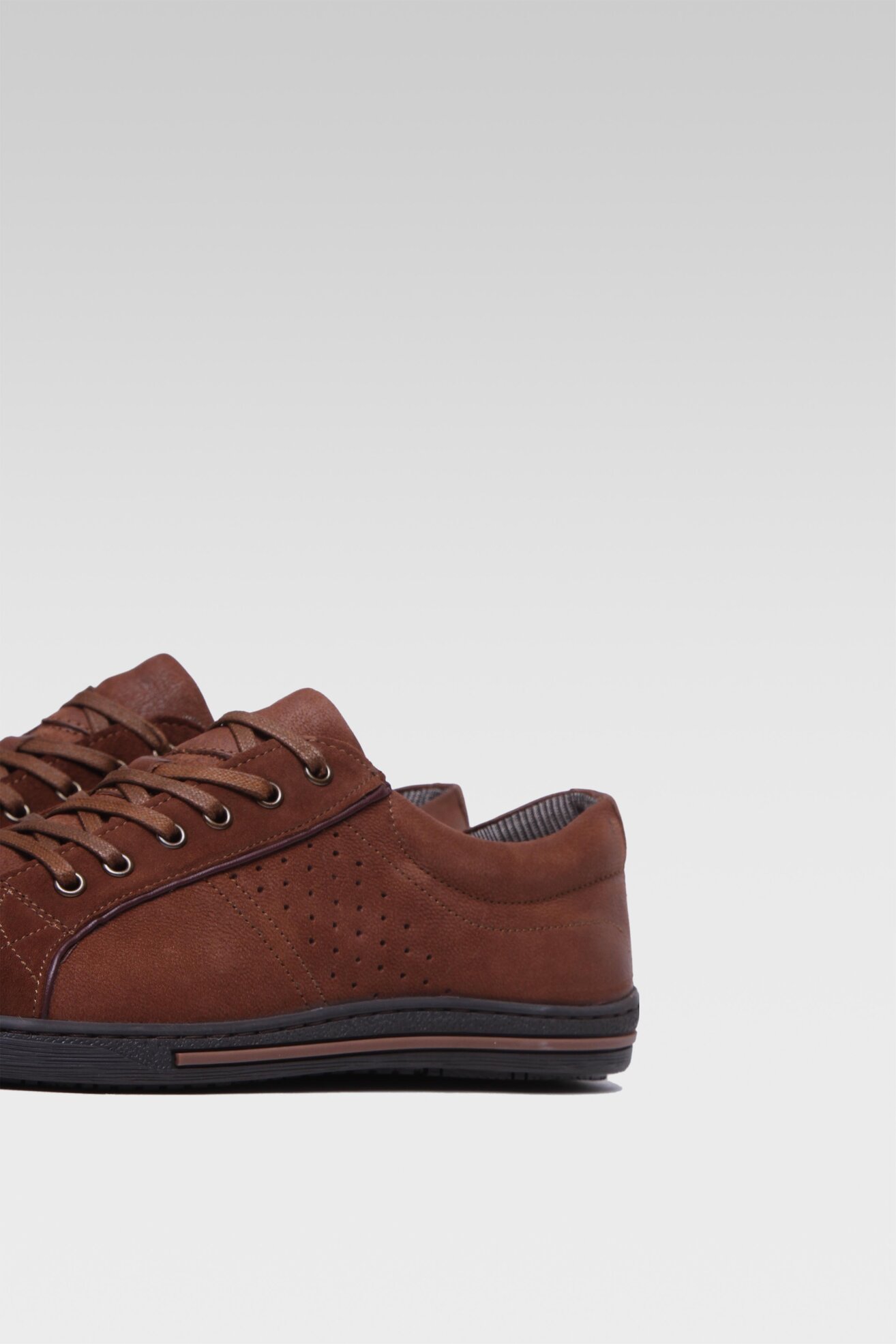 Półbuty Cesare Cave VICTOR3-43 MI08 Camel