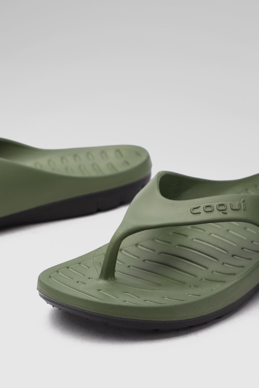 
                Coqui - Klapki basenowe khaki - 5903698470047