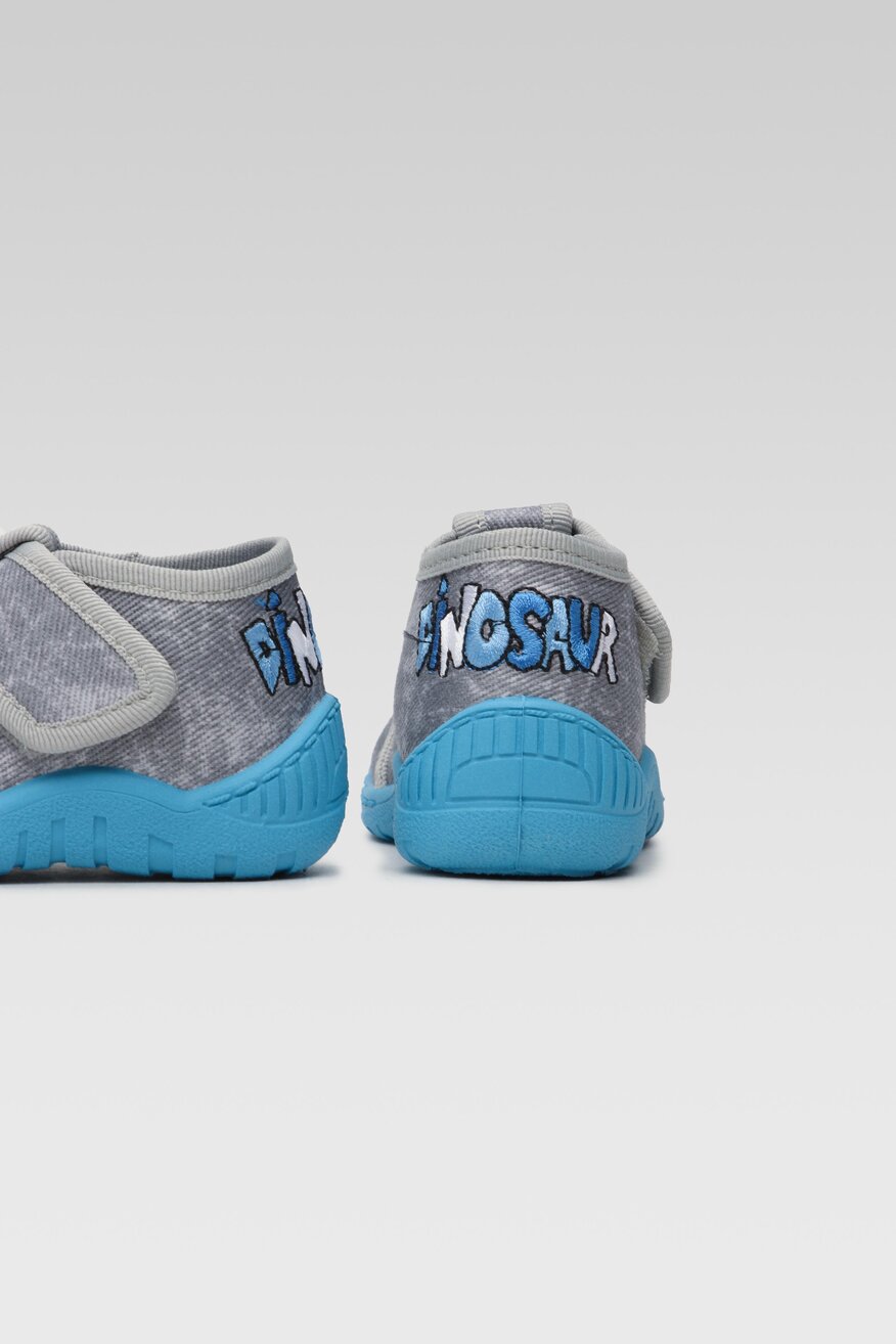 
                MB - Kapcie na rzepy - 5904862546032