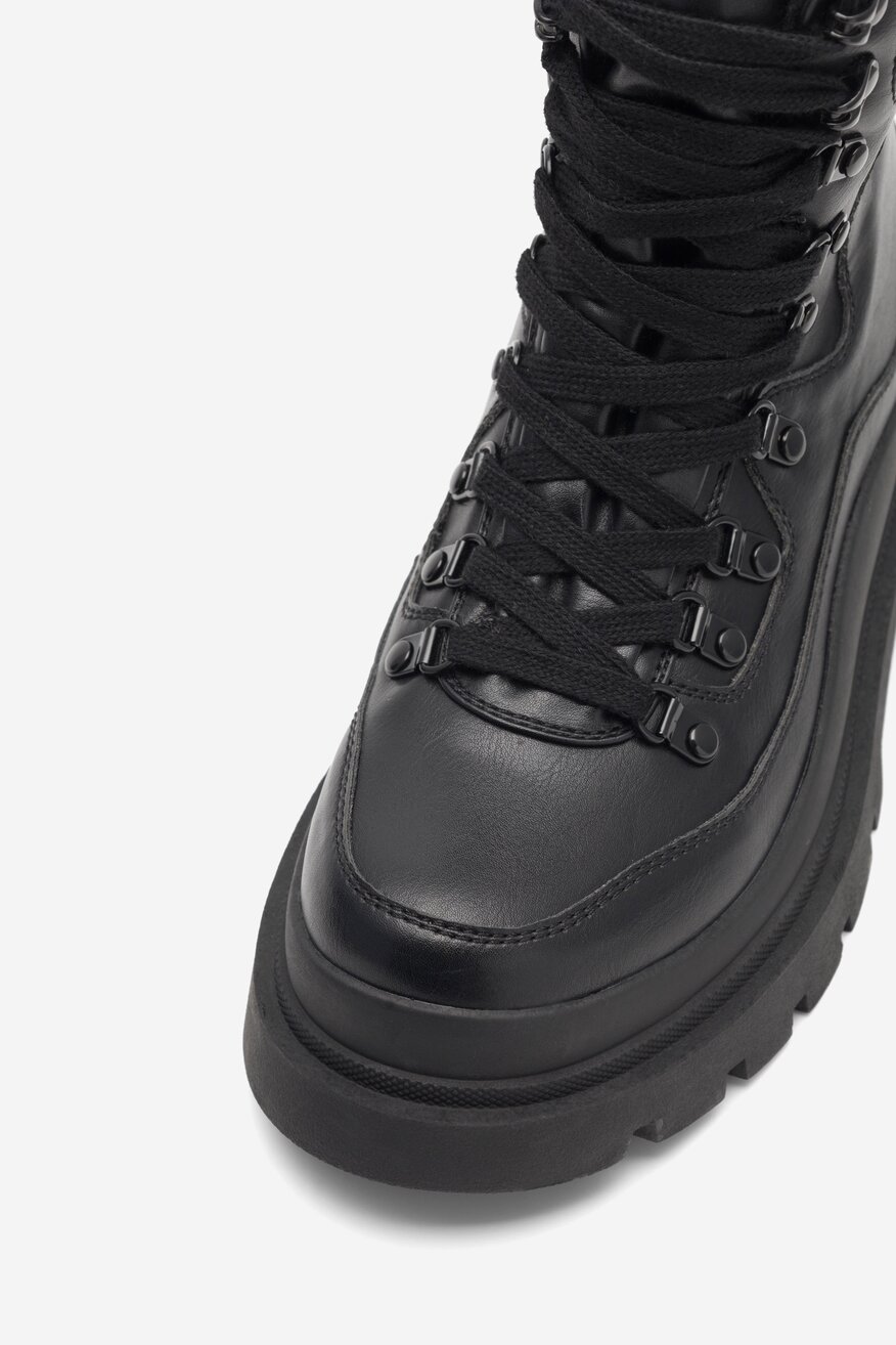 
                Черевики DeeZee ЧОРНИЙ - 5905588064183