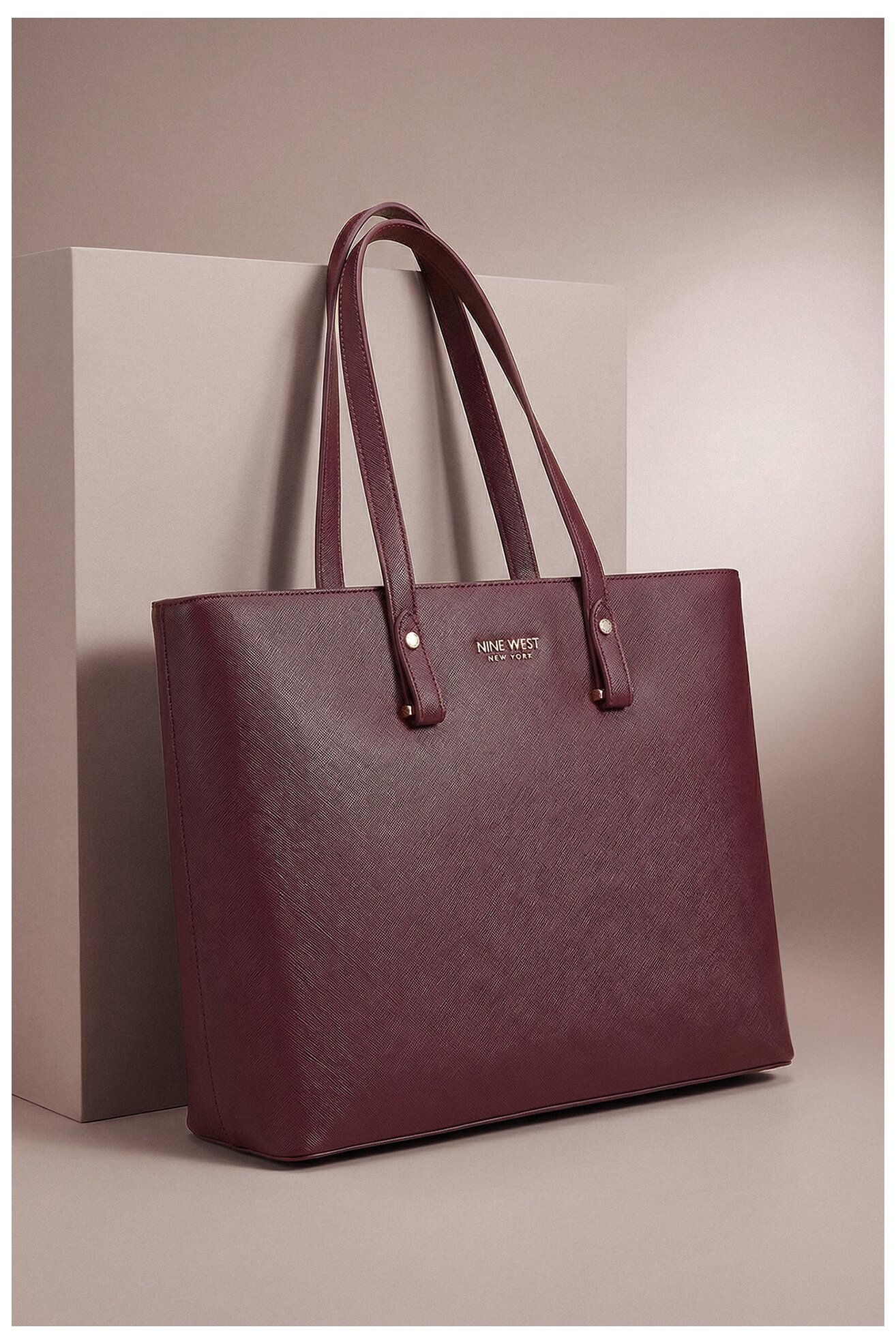 Дамска чанта NINE WEST CEO-MIA-S211024-9 БОРДО