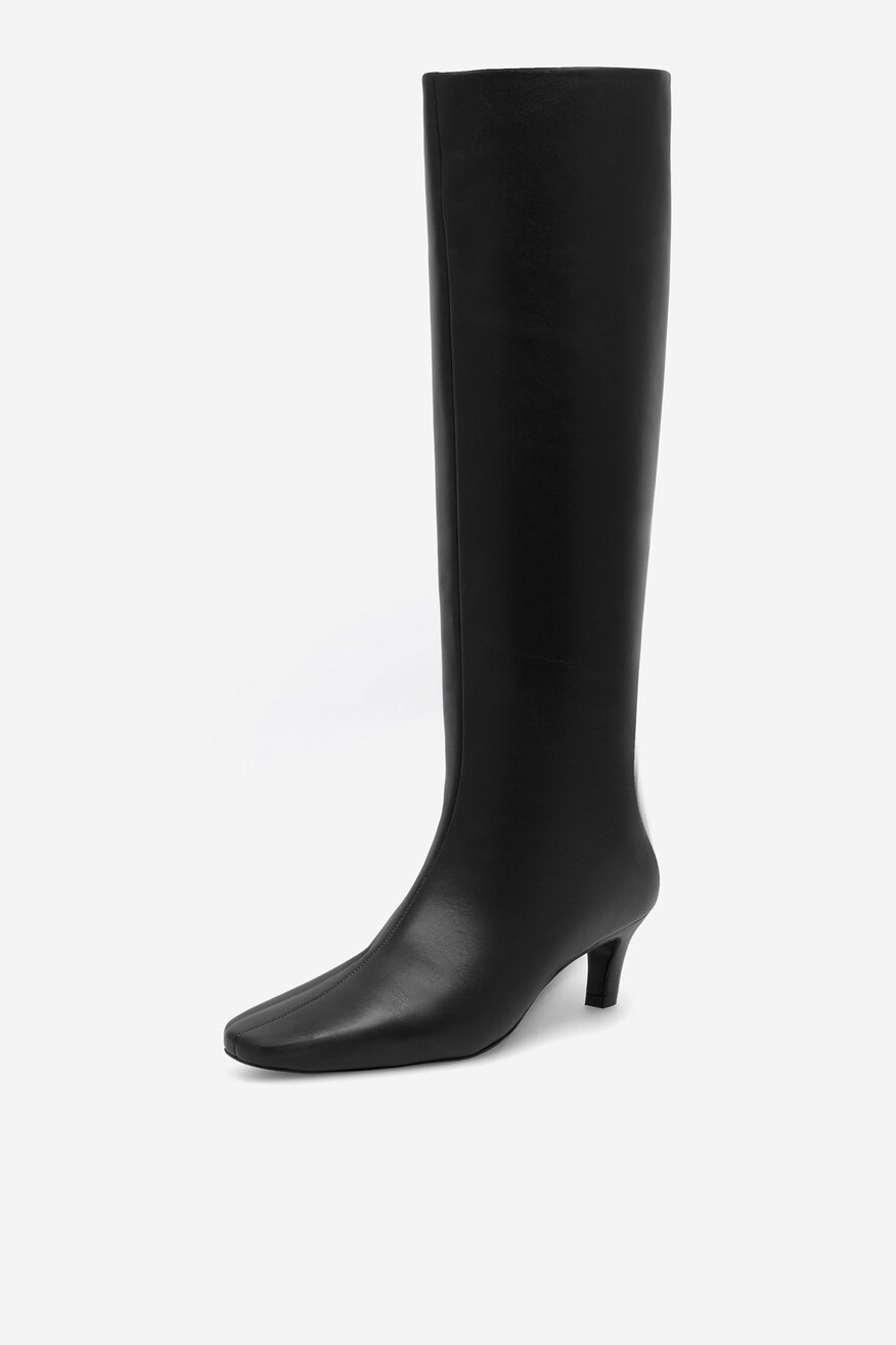 
                Csizma Gino Rossi FEKETE - 5905588222408