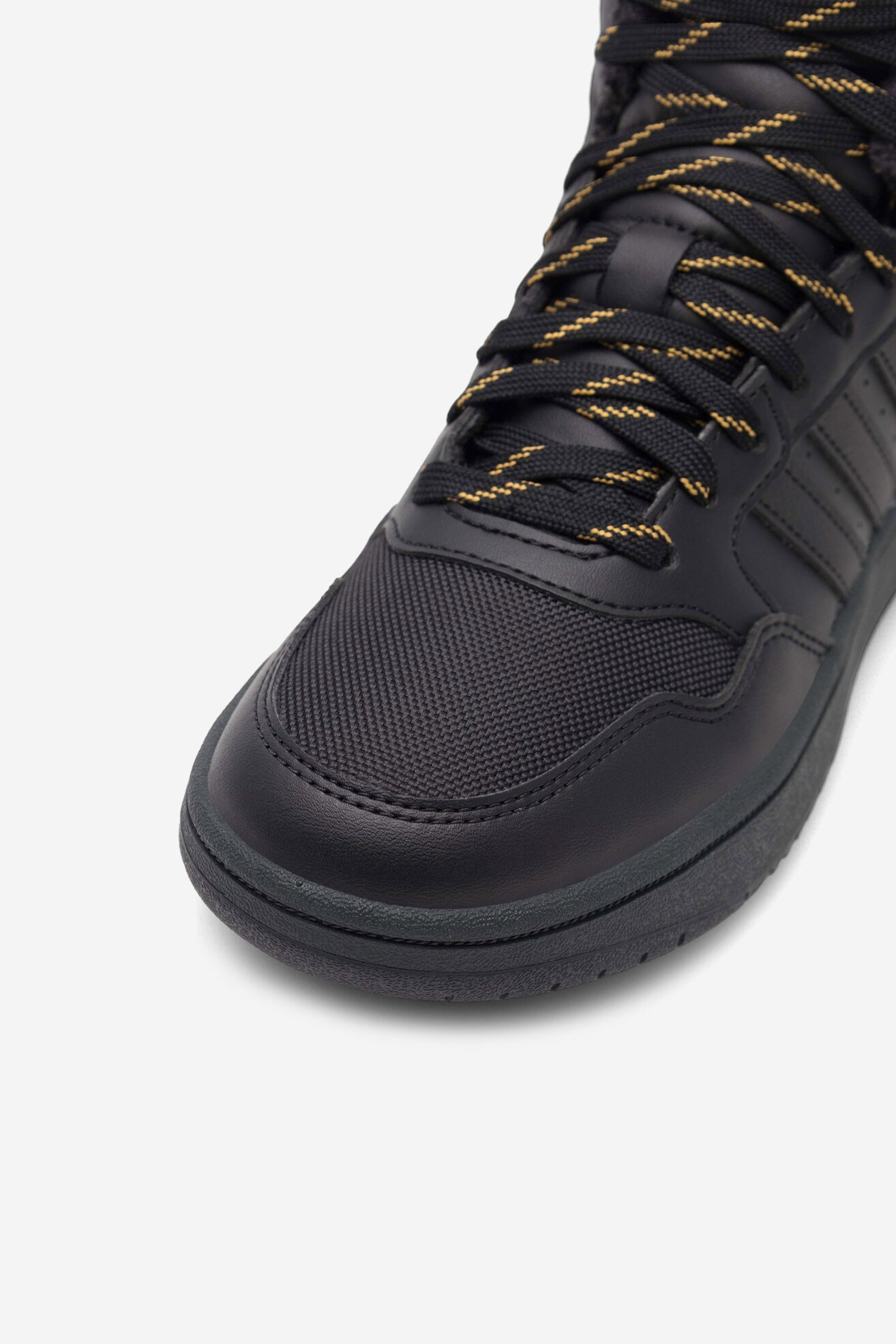 Obuwie sportowe adidas HOOPS MID 3.0 K IF7736 Czarny