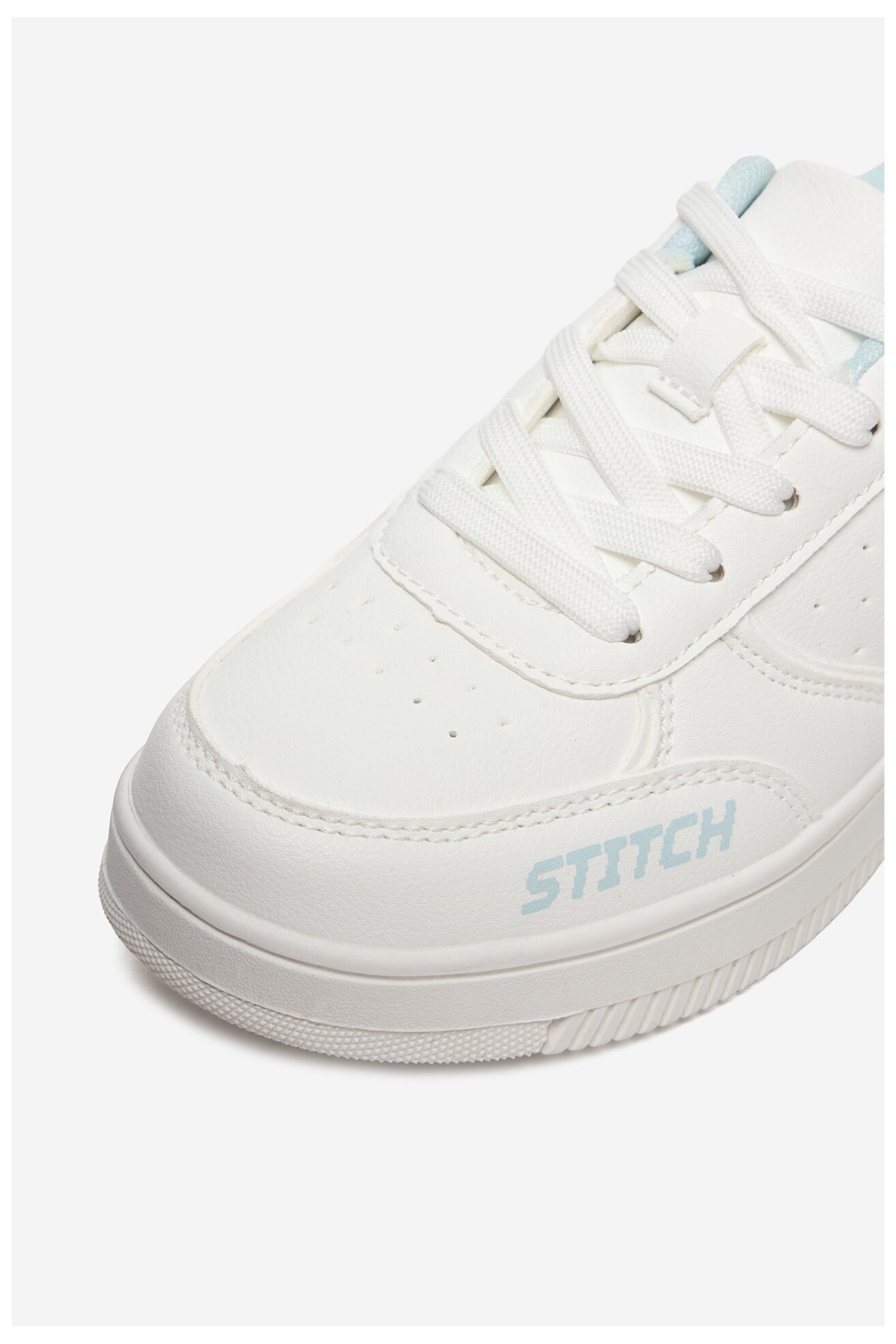 Спортни обувки Disney Classics CEO-CP66-SS26-103DCLS-A БЯЛ