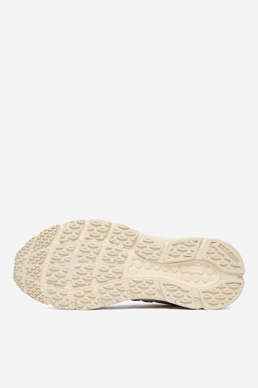 
                Sportcipő New Balance BÉZS - 5906751530658