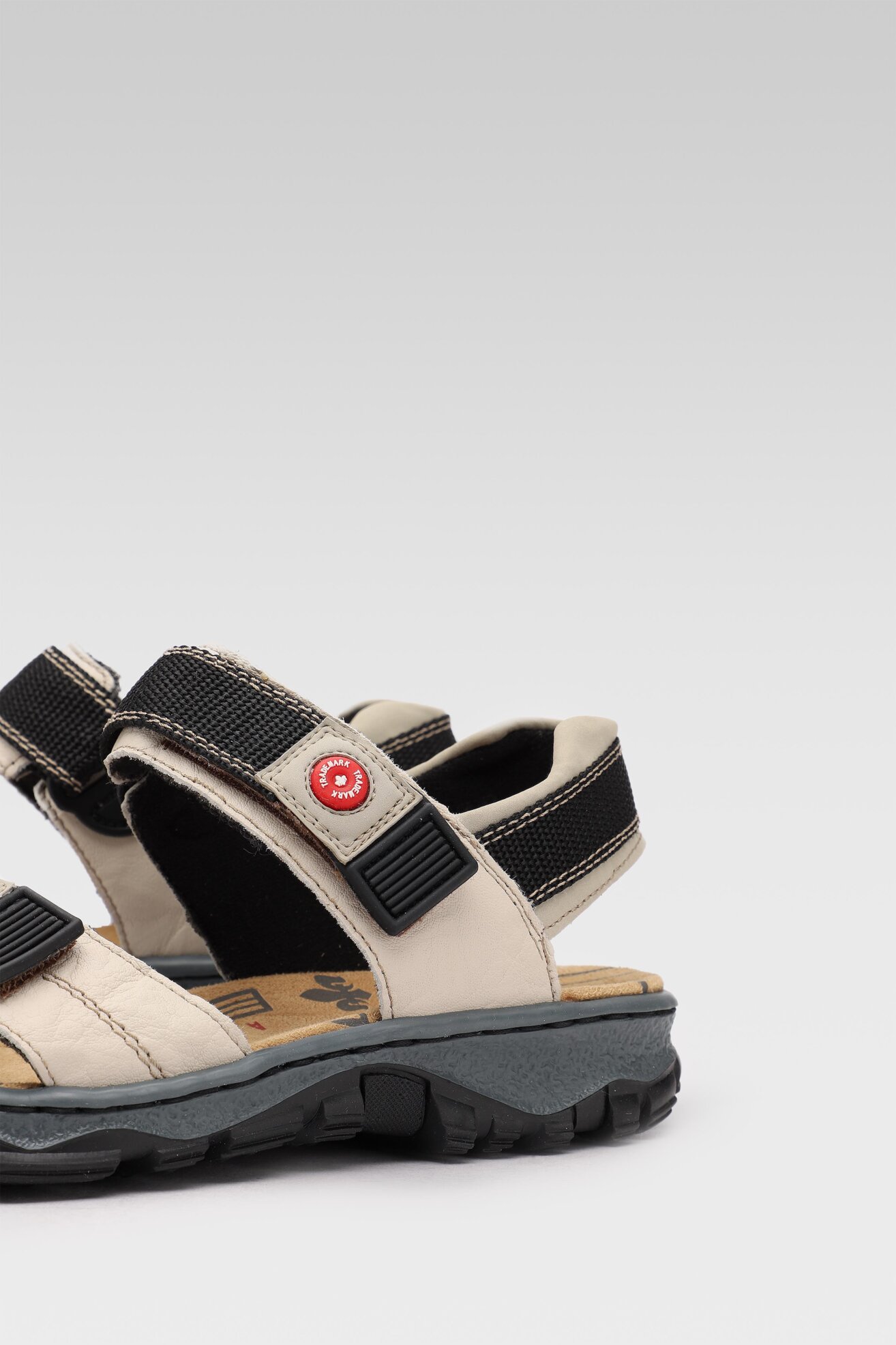 Sandały Rieker 68851-60A Beżowy