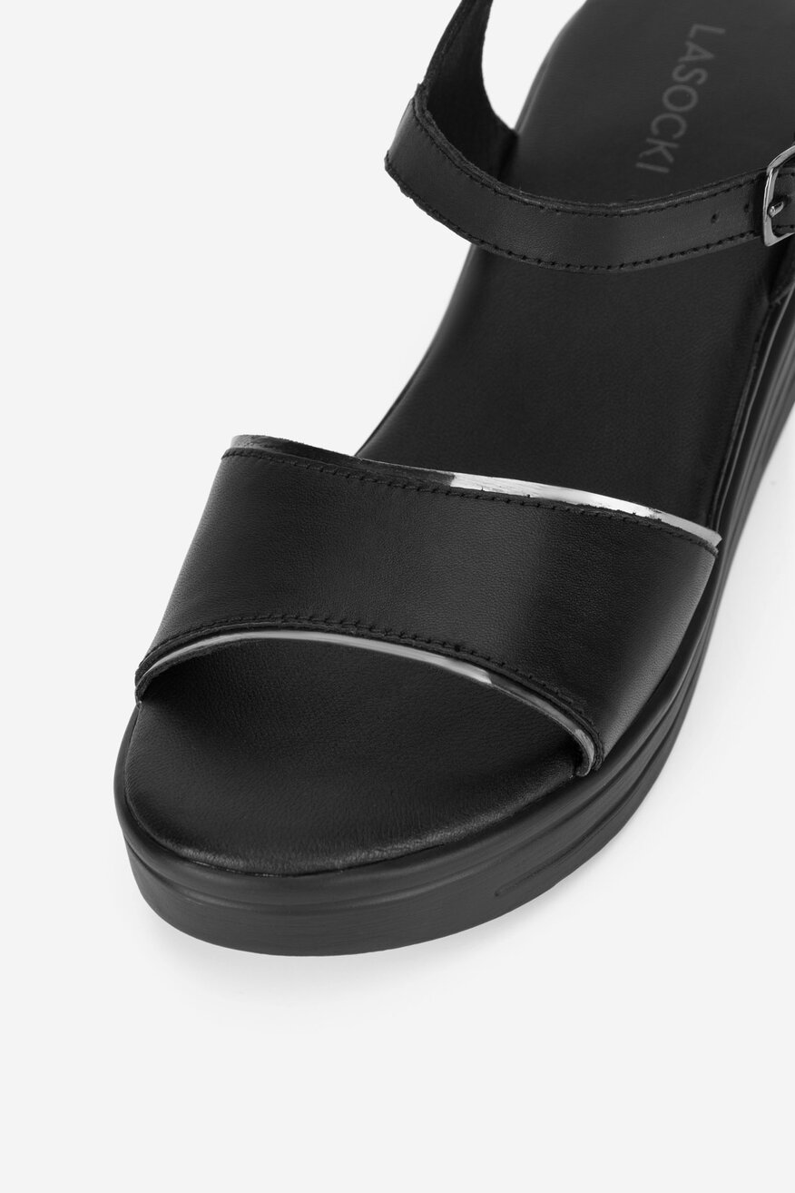 
                Сандали Lasocki ЧЕРЕН - 5905588599159