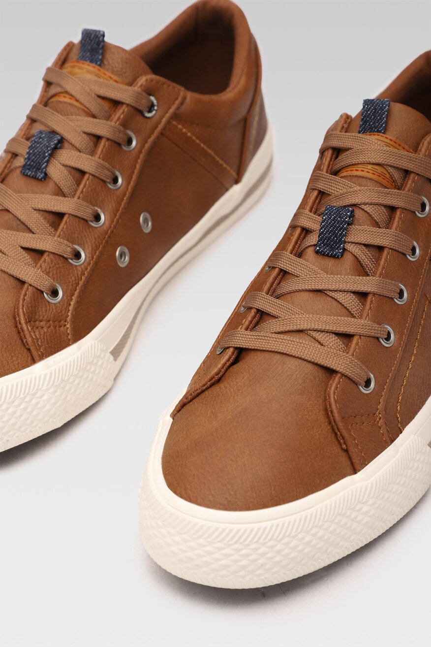 Wrangler - Półbuty brązowe sznurowane - 5903698389417