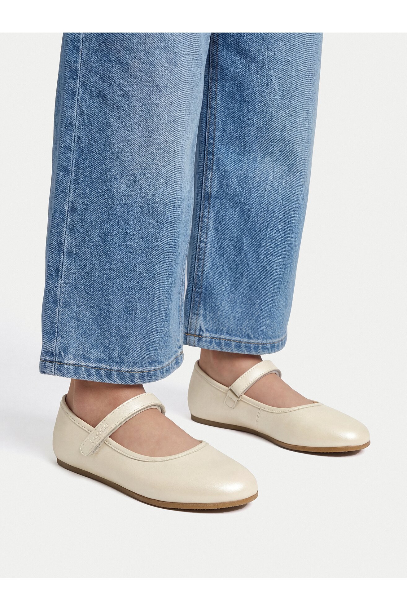 Baleriny Lasocki Young CEO-CI12-PEDRO-01 Biały